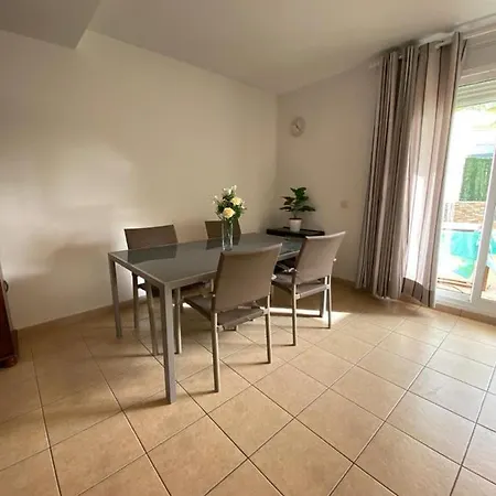 Holiday home Agradable Adosado En Costa Adeje. Free Wifi.