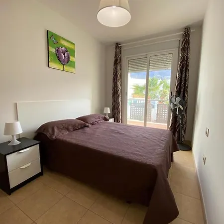 Agradable Adosado En Costa Adeje. Free Wifi. Holiday home